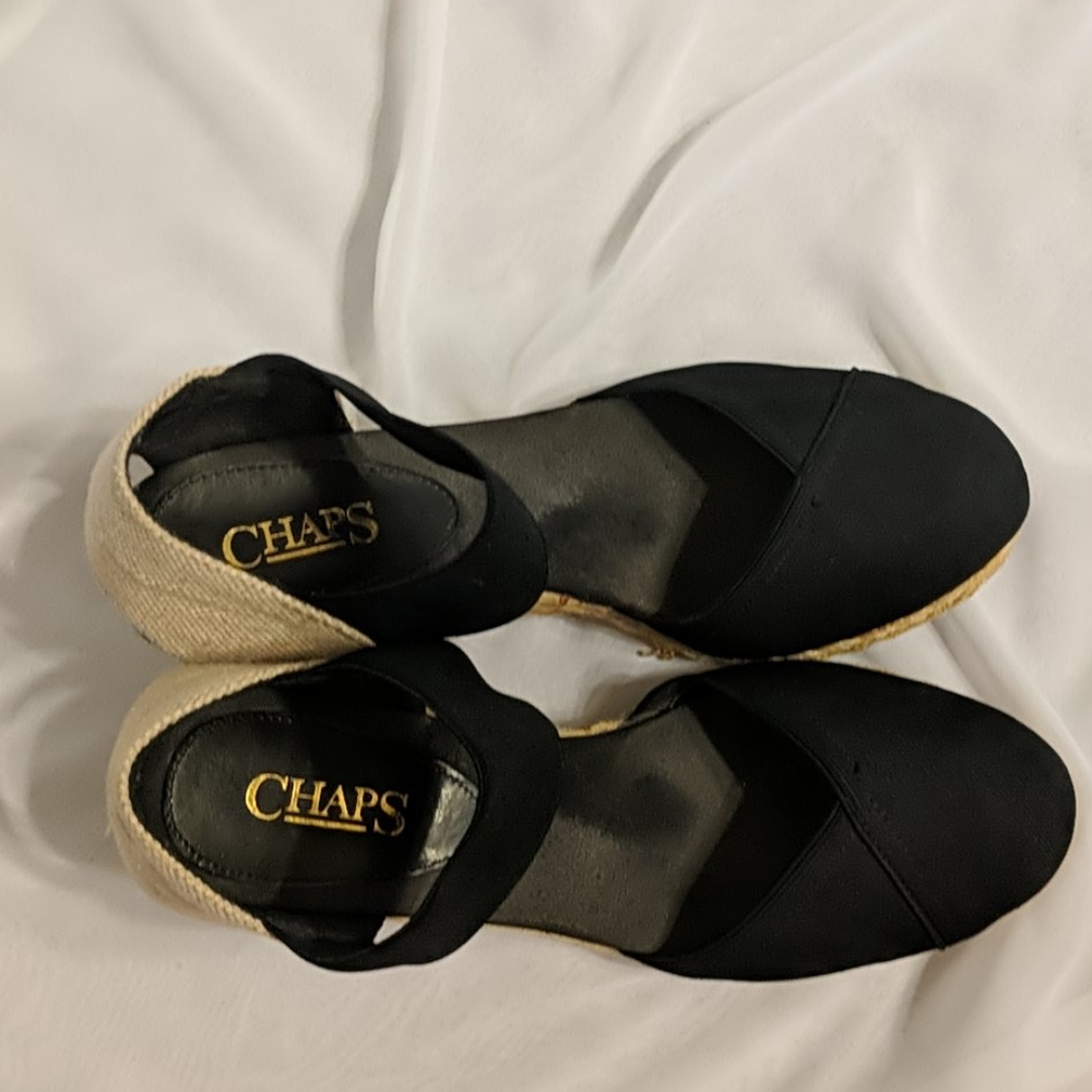 Shoes - Picture 6 of 6
